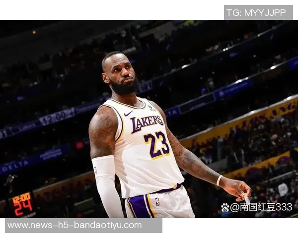 詹姆斯湖人七年缺阵124场生涯前十五年缺阵仅71场的对比分析